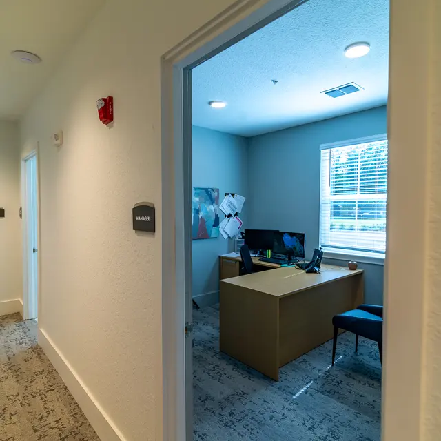 Rochester Park - Corner, Floor, Furniture