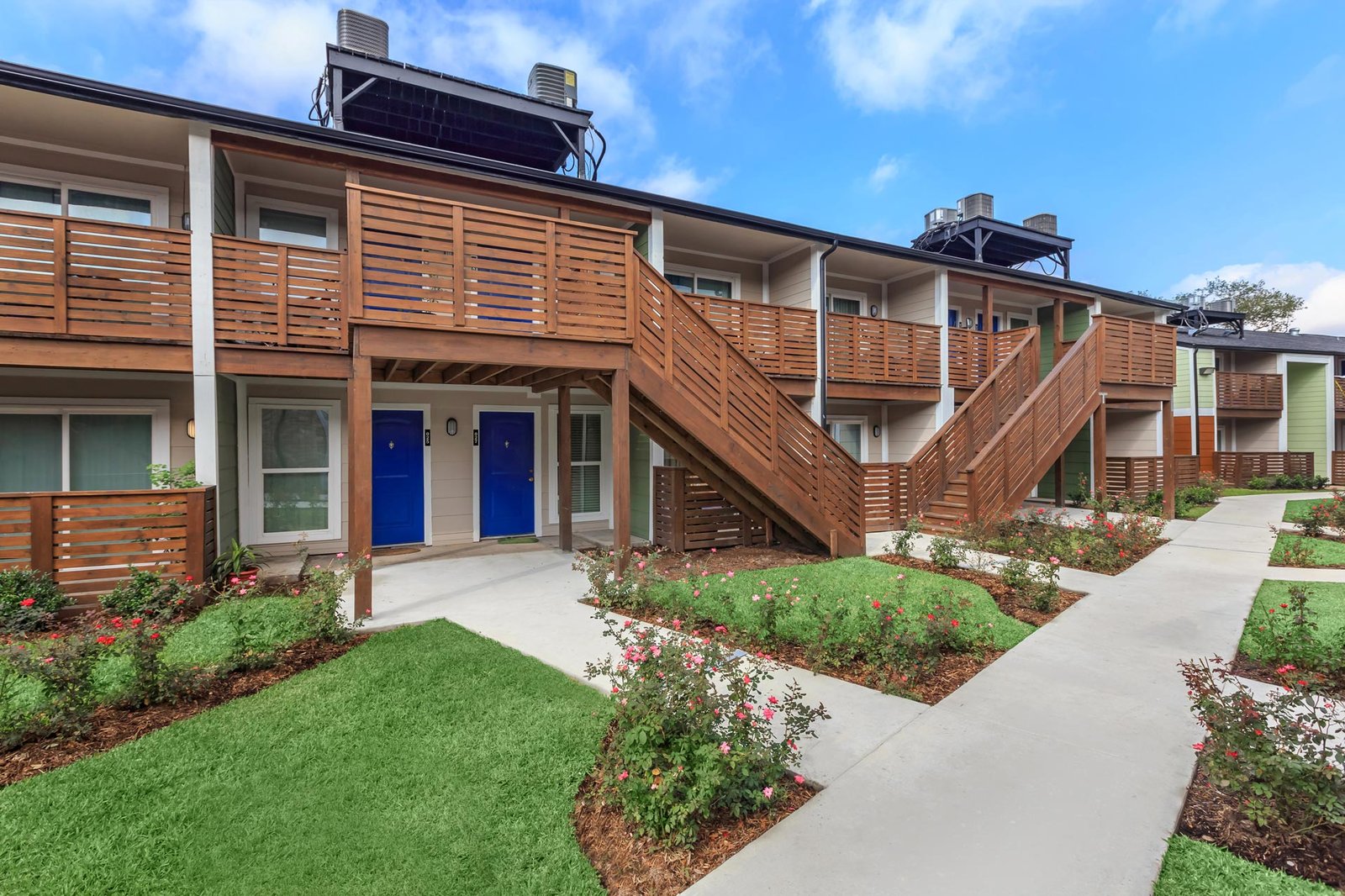 2 Bedroom Rental – 125 W Dyna Dr., Houston, TX, 77060