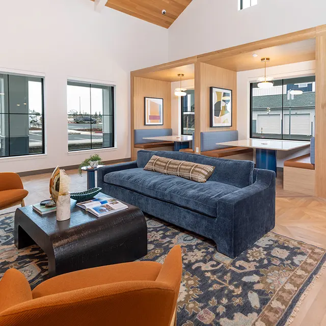 Clubhouse Lounge - The Miles at South Cooper Mountain