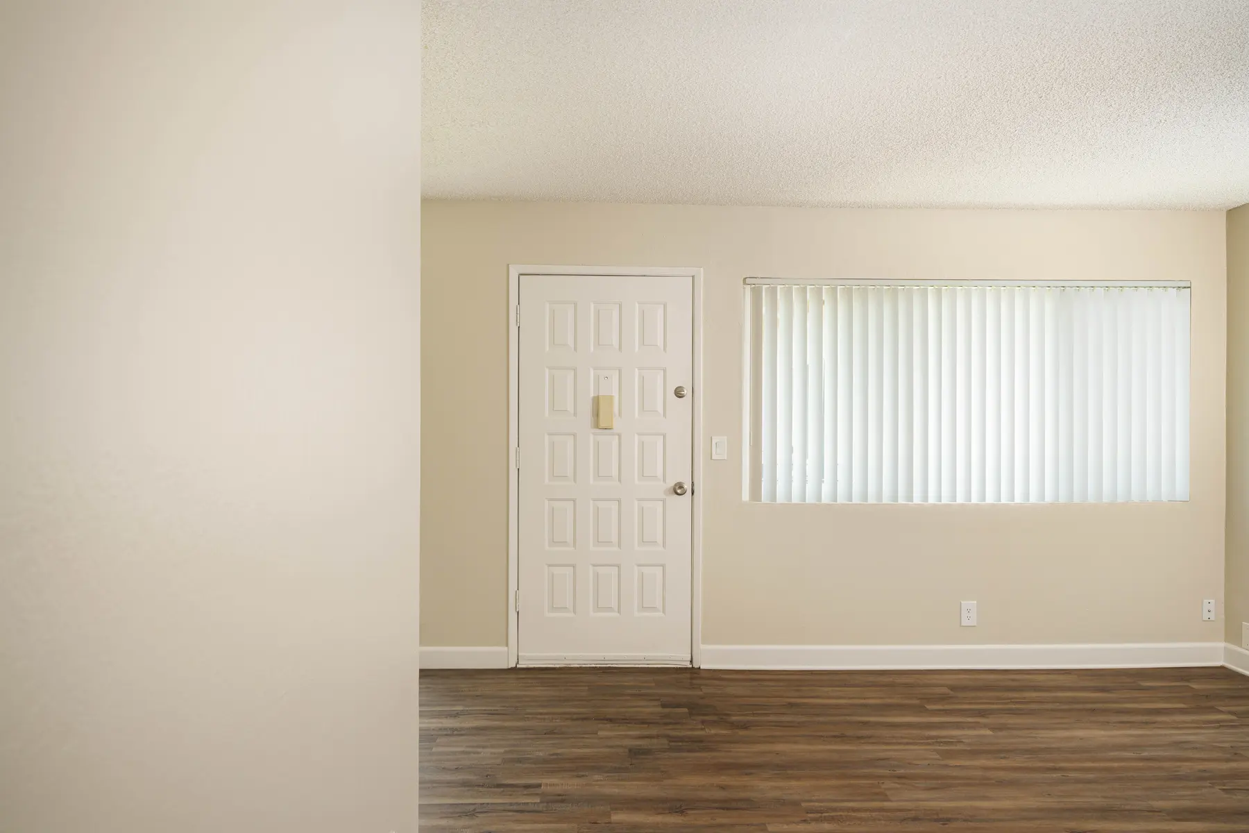 Creekside Oaks - Corner, Indoors, Interior Design