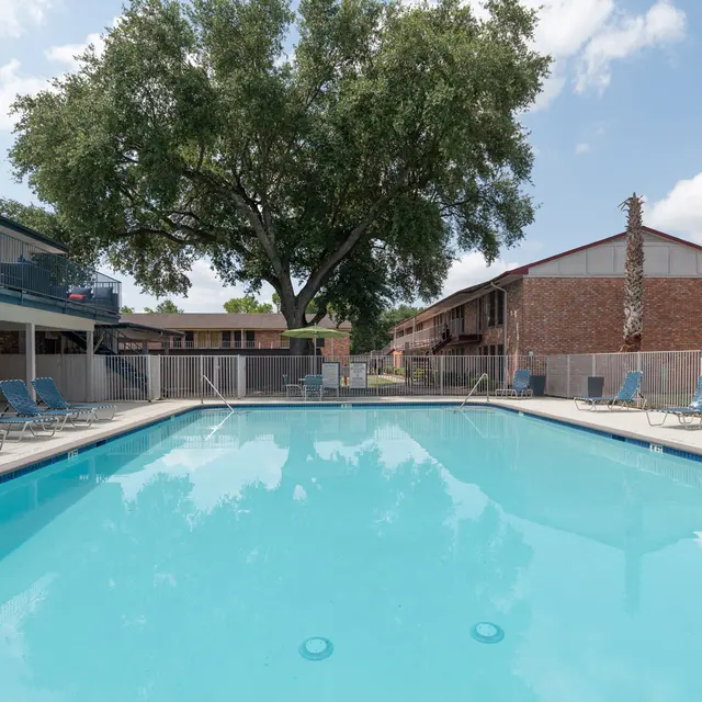 The Avenue - Housing, Villa, Hotel