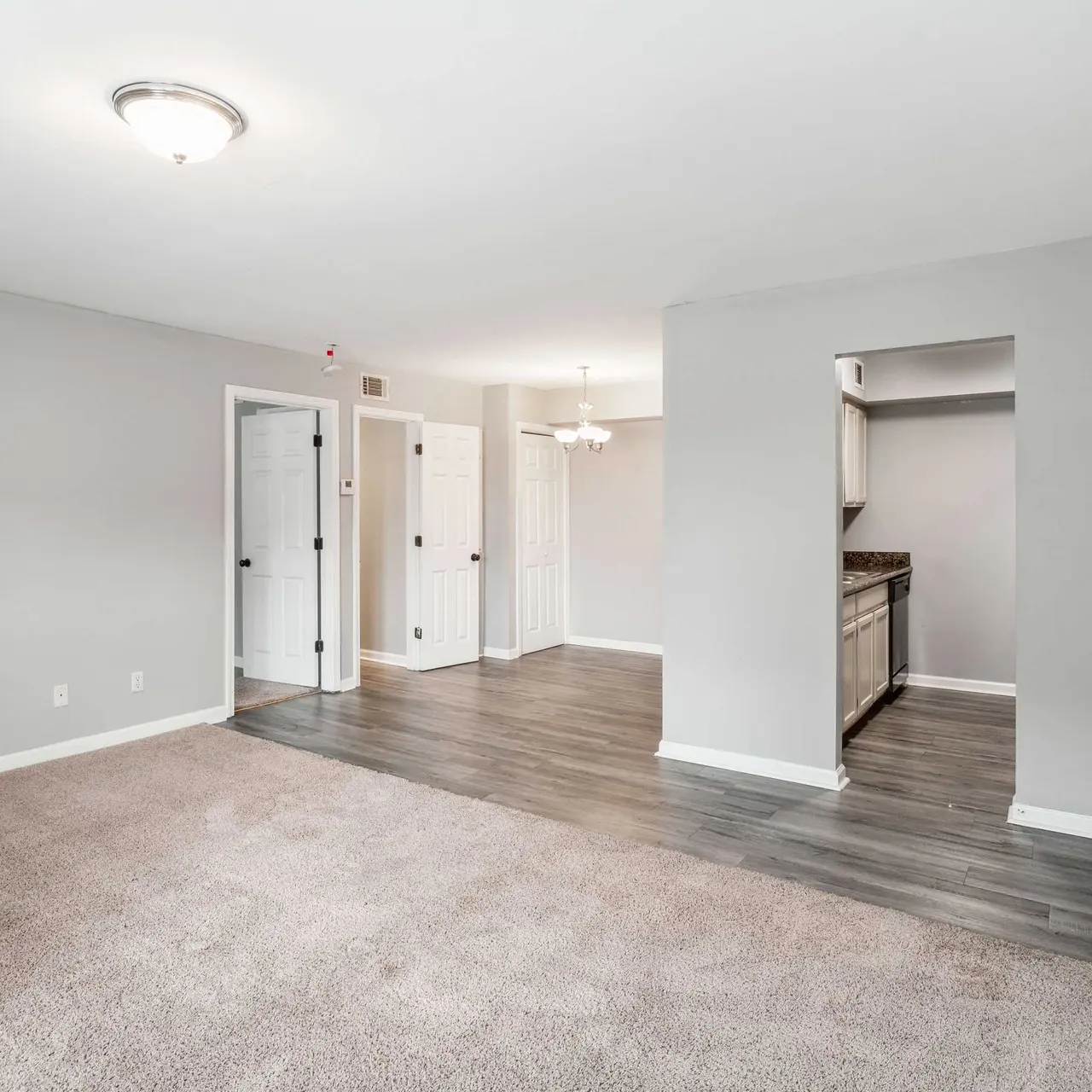 Haltere at New Orleans - Floor, Corner, Flooring