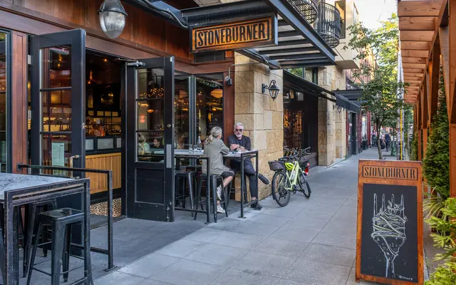 Ballard Independent - Neighborhood Spaces Ballard Independent - Neighborhood Spaces