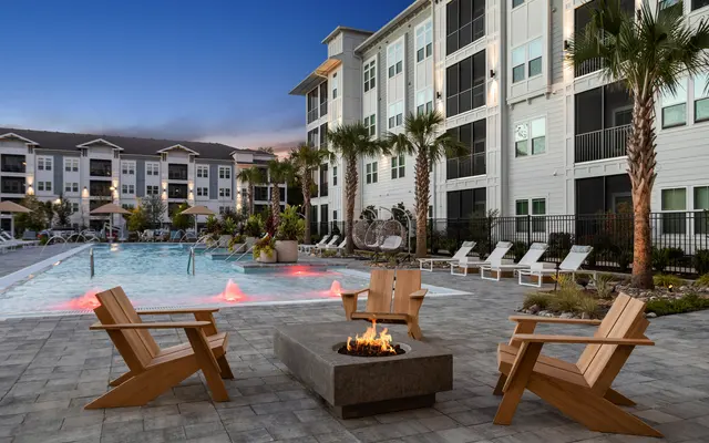 Botanic at Ingleside Botanic at Ingleside - Condo, Housing, Hotel