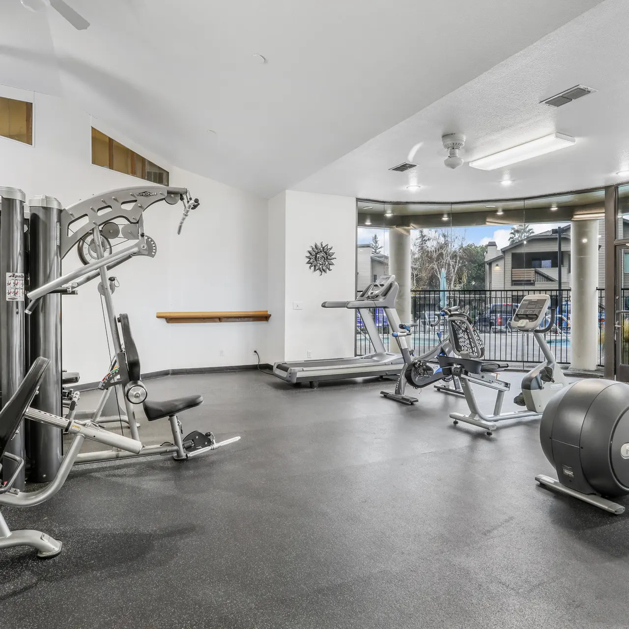 The Fountains - Working Out, Fitness, Lamp