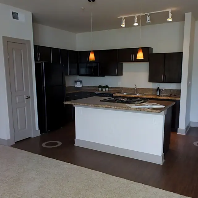 3 BD & 2BA - Virtual Tour