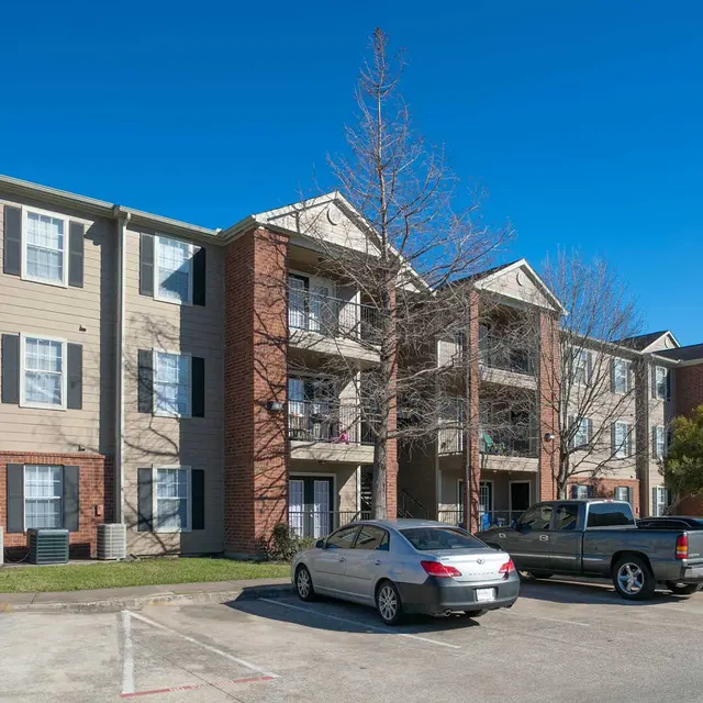 Bellfort Pines Bellfort Pines - Car, City, Housing