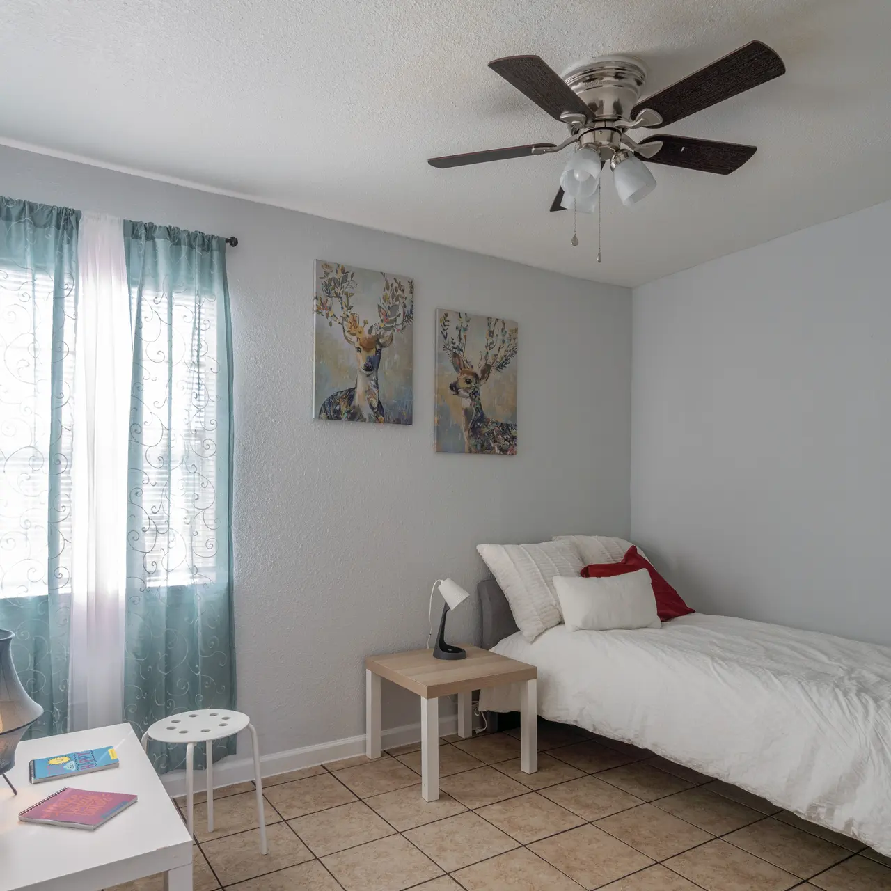 Corner, Ceiling Fan, Device