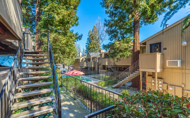 Donner at Fair Oaks - Outdoors, Shelter, Neighborhood