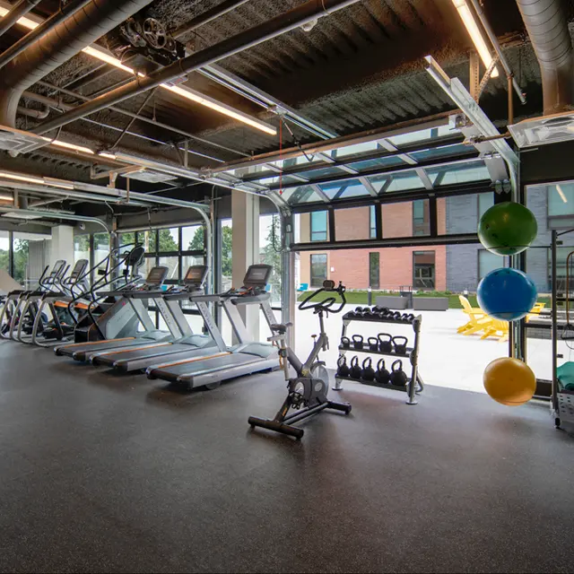 505 on Walnut - Architecture, Building, Working Out
