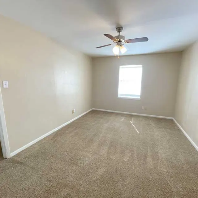 Chateau Apartments Chateau Apartments - Corner, Floor, Flooring