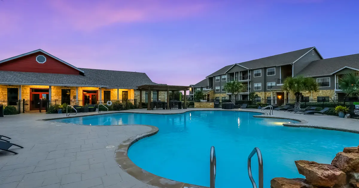 Republic Deer Creek Apartments apartment photo