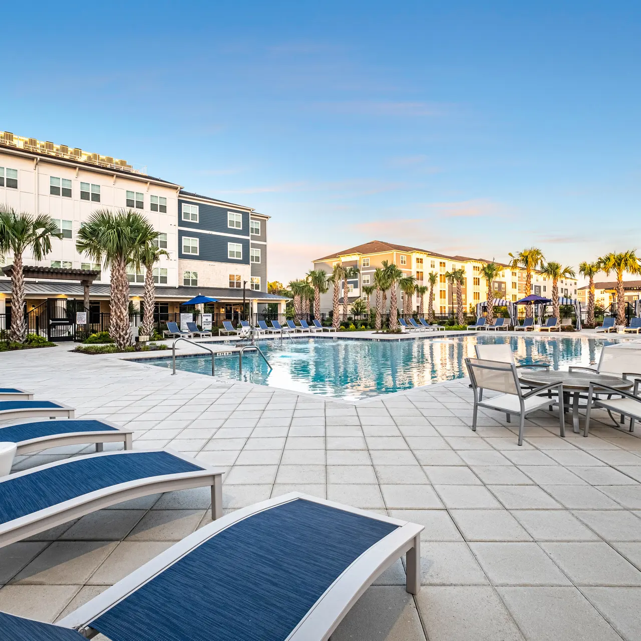 Sea Sound - Resort, Hotel, Building