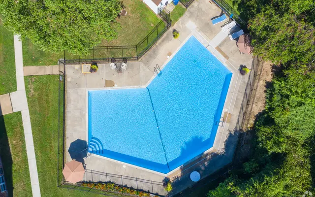 Mid Atlantic Realty Temp - Building