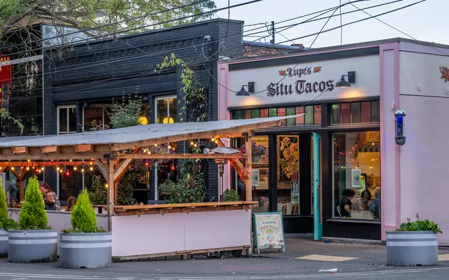 Ballard Independent - Neighborhood Shops Ballard Independent - Neighborhood Shops