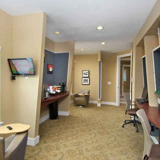 Central Park Apartments - Indoors, Chair, Monitor