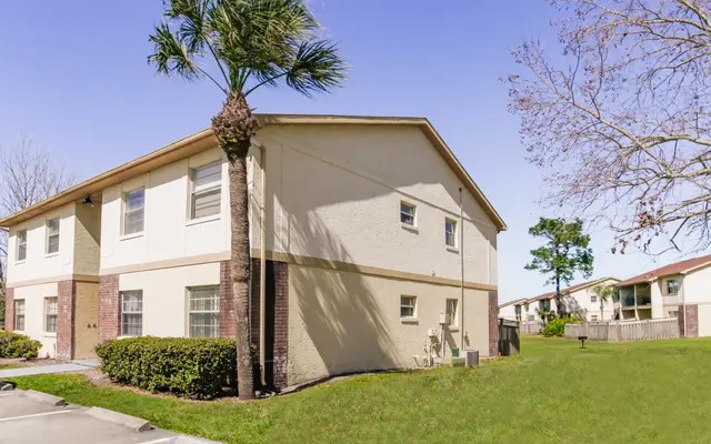 Knights Landing Apartments - Plant