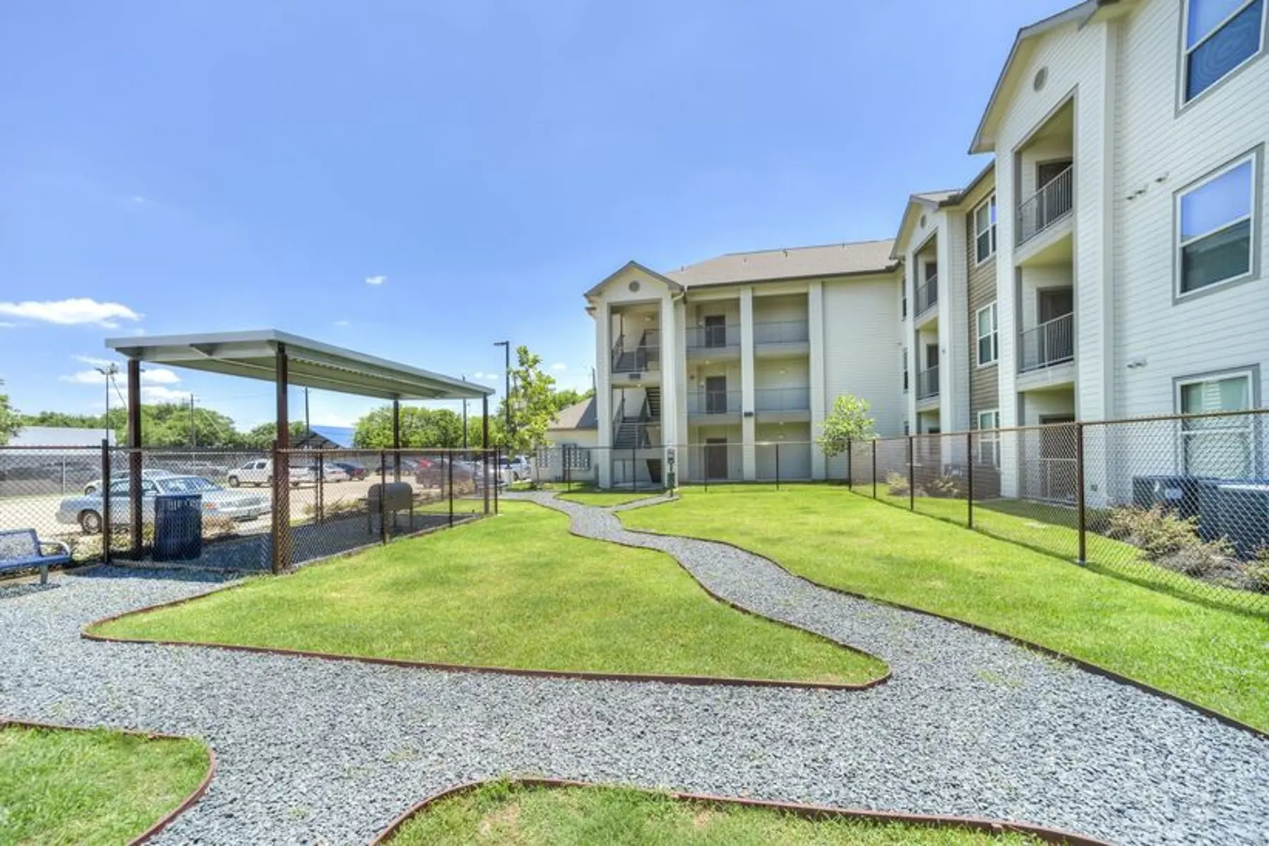 Outdoors, City, Grass