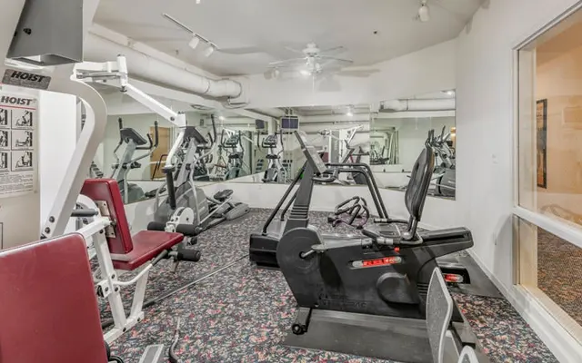 Governor's Terrace - Gym, Chair, Sport