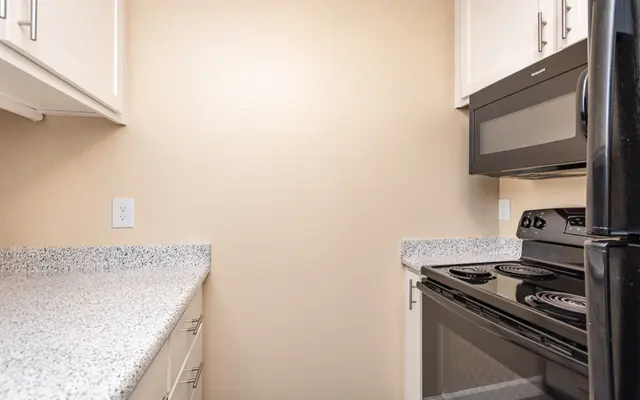 Donner at Fair Oaks - Indoors, Interior Design, Floor