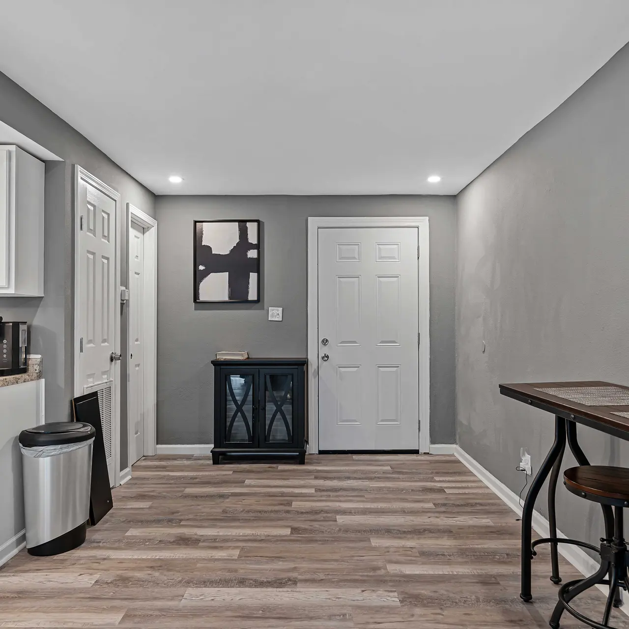 Haltere at Monroe - Indoors, Interior Design, Floor