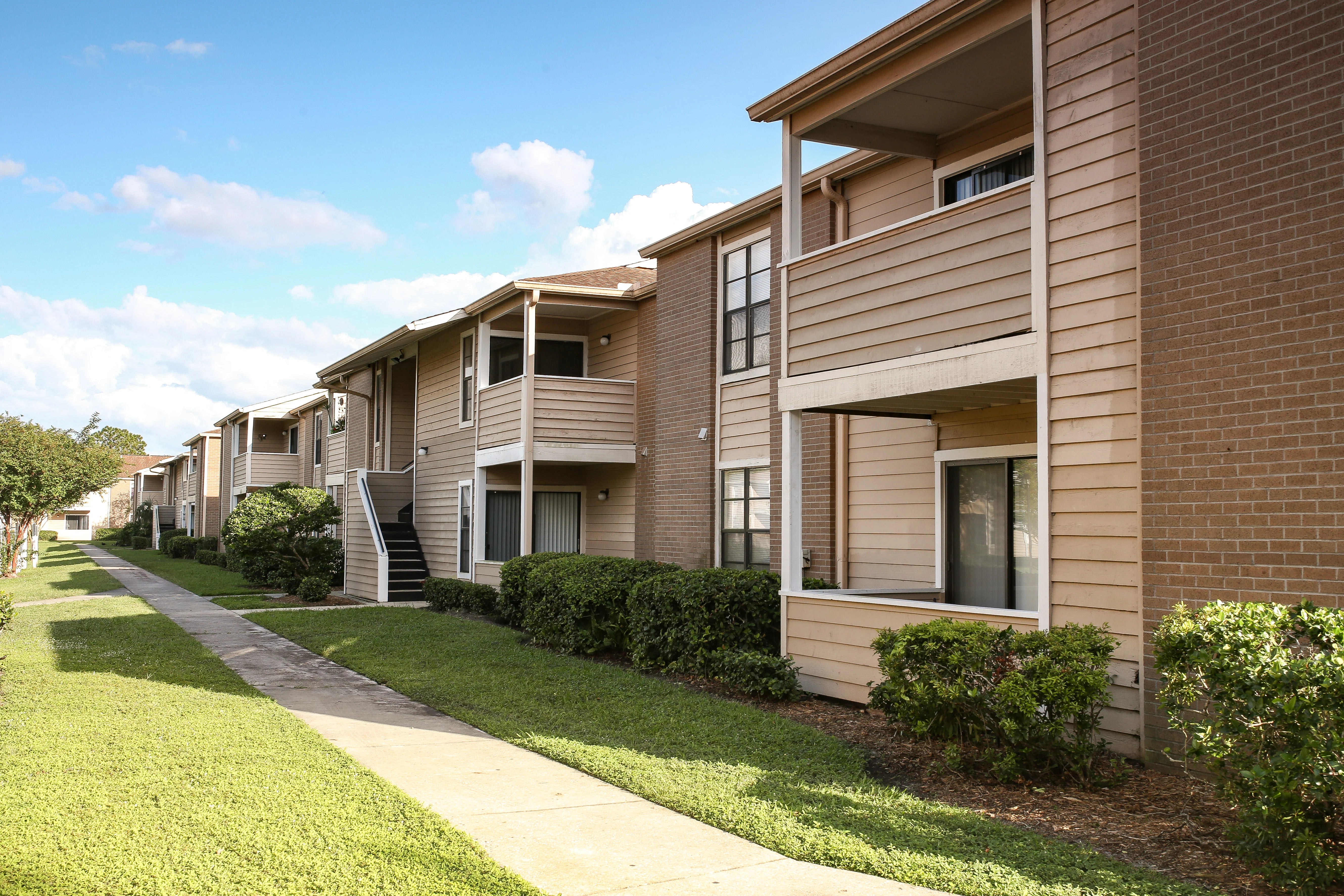 Laguna Park Apartments Buildings