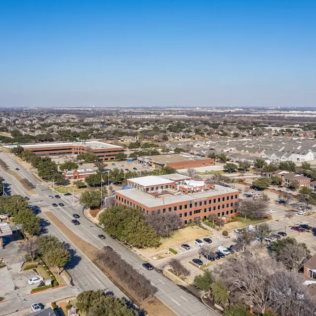 Valley Centre - Building, Road, Cityscape