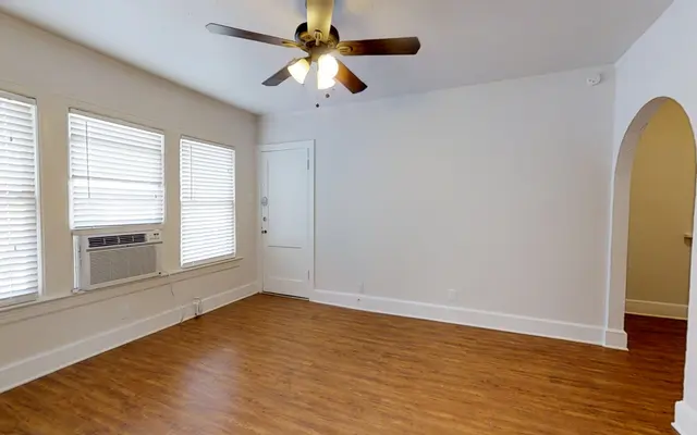 Marquita Court Apartments - Floor