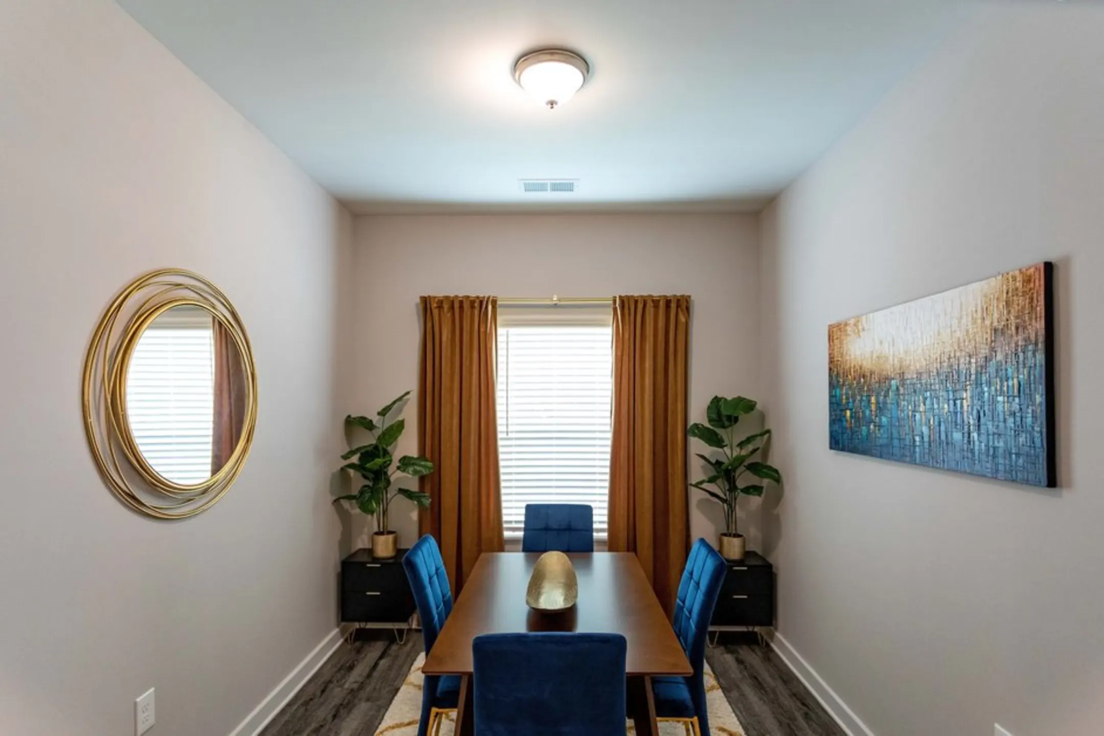 Aria at Heritage Hills - Indoors, Interior Design, Painting