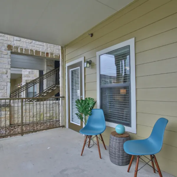 Hollow Tree Parc - Chair