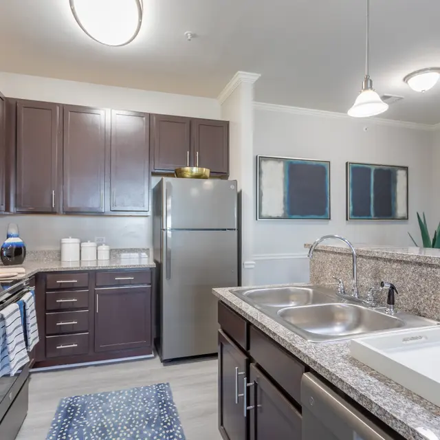 Williamsburg Place - Indoors, Kitchen, Device