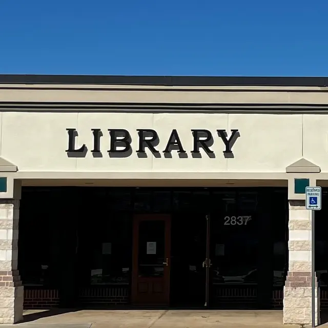 The Bowen of Arlington - Building