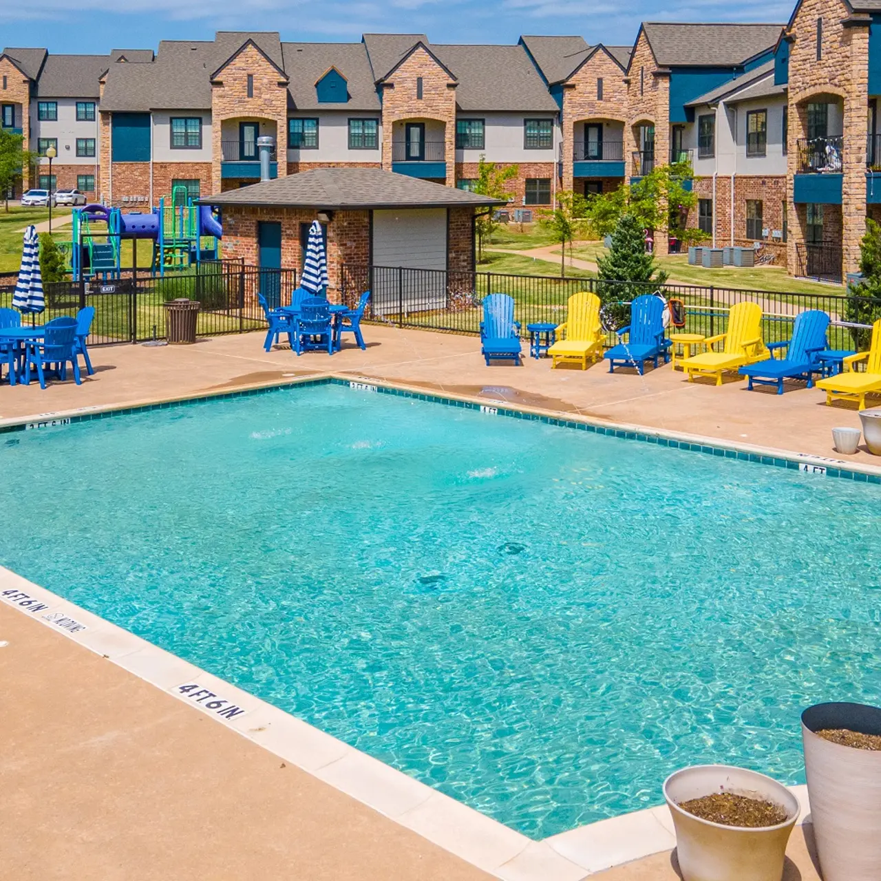 Brandon Place Apartments - Hotel