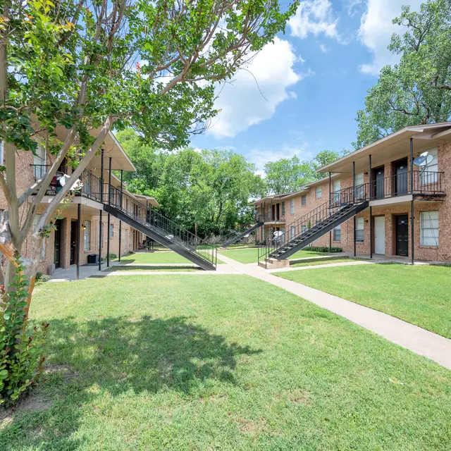 Townview - Malakoff Townview - Malakoff - Neighborhood, City, Grass