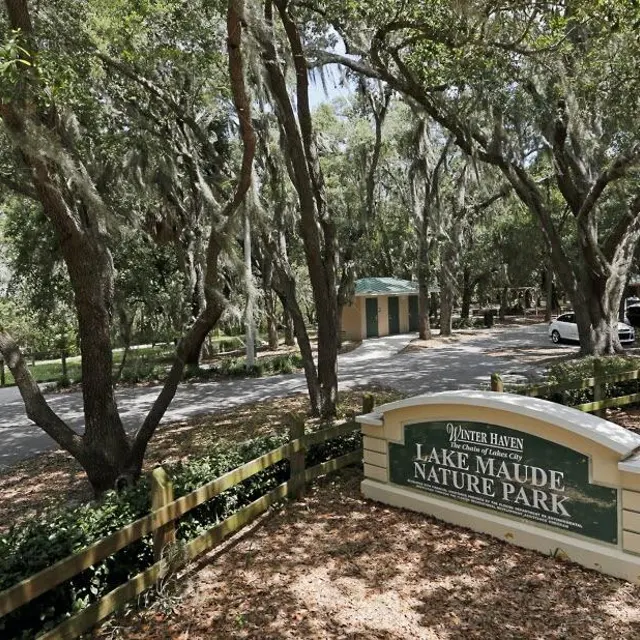 Lakeshore Club - Plant, Land, Tree