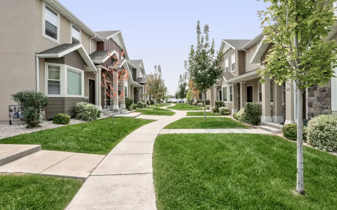 The Cove at Pleasant View The Cove at Pleasant View - Suburb, Neighborhood