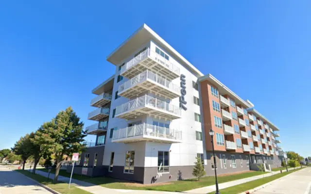 7Penn Apartments - City, Architecture, Building