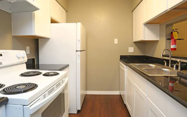 Briar Park - Room, Indoors, Flooring, Kitchen, Oven 
