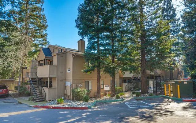 Donner at Fair Oaks - City, Neighborhood, Street