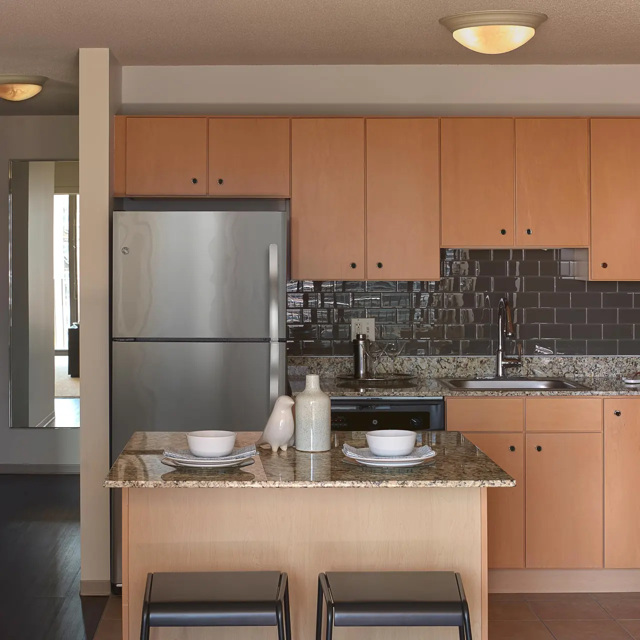 Aqua at Lakeshore East - Room