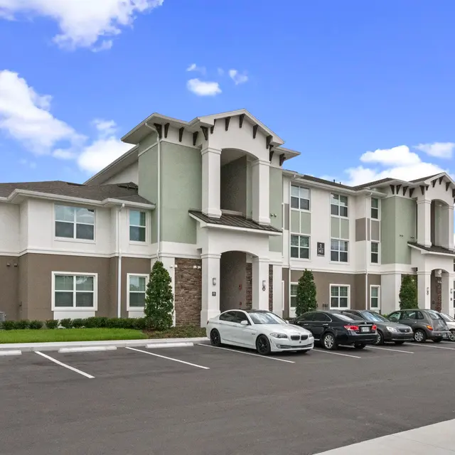 Monroe Landings - Suburb, Neighborhood, Car