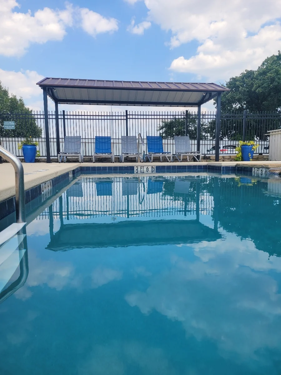 Bella Vita at Three60 Bella Vita at Three60 - Pool, Water, Swimming Pool