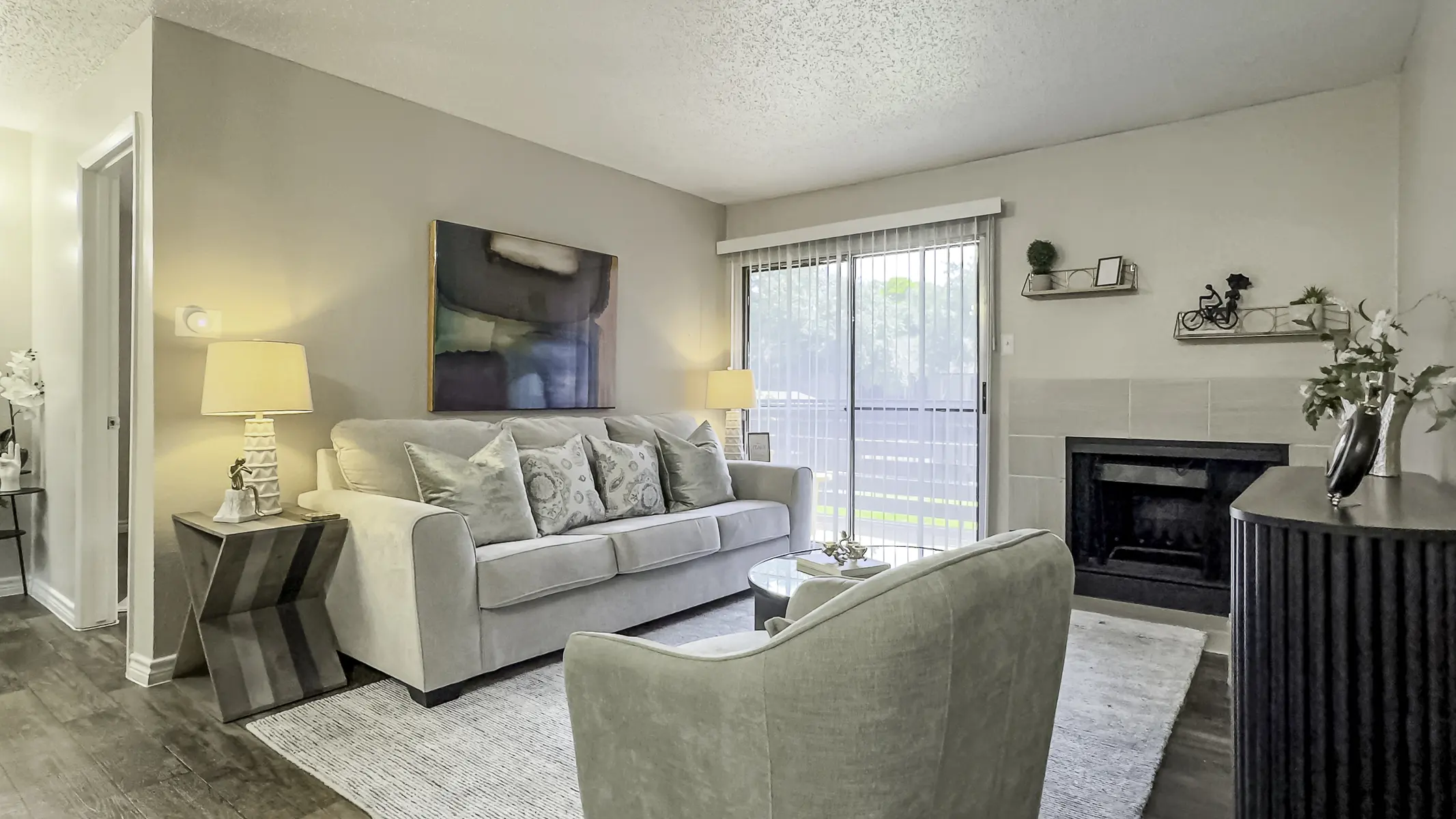 Home Decor, Furniture, Indoors