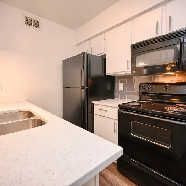 Marina del Rey - Microwave, Device, Appliance