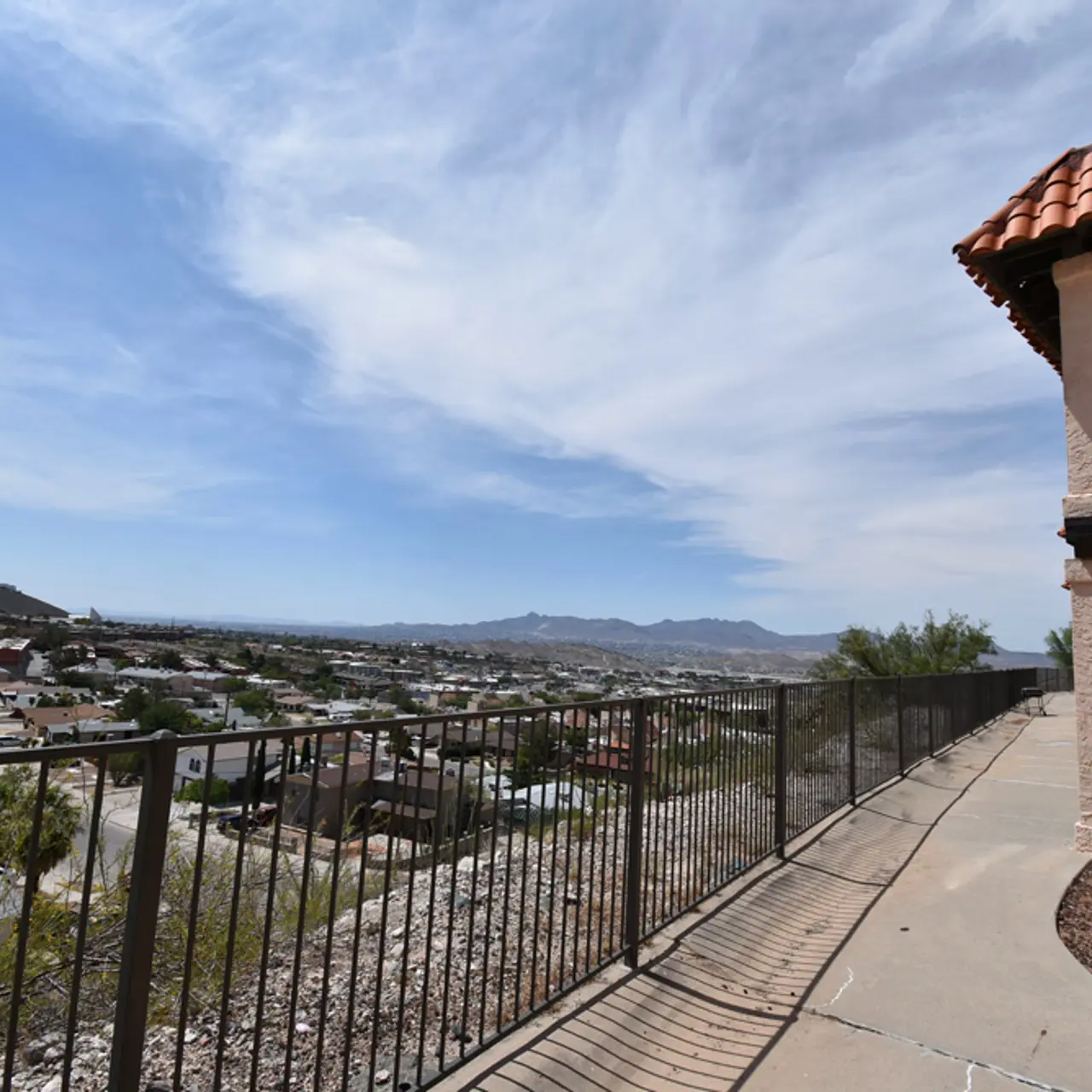 Overlook Apartments - Scenery, Outdoors, Nature