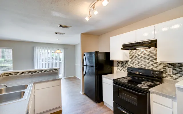 The Park at Woodland Trails The Park at Woodland Trails - Kitchen