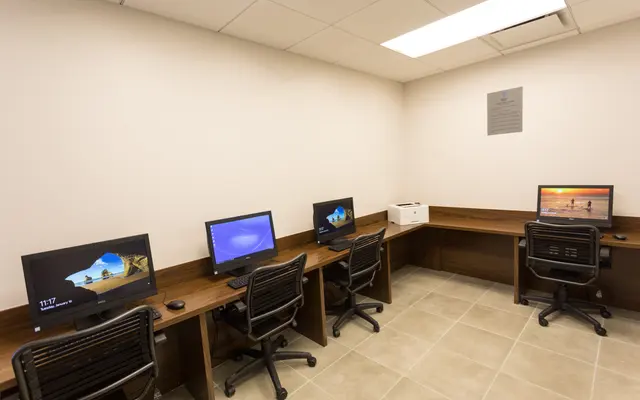 Pinnacle Heights Pinnacle Heights - Furniture