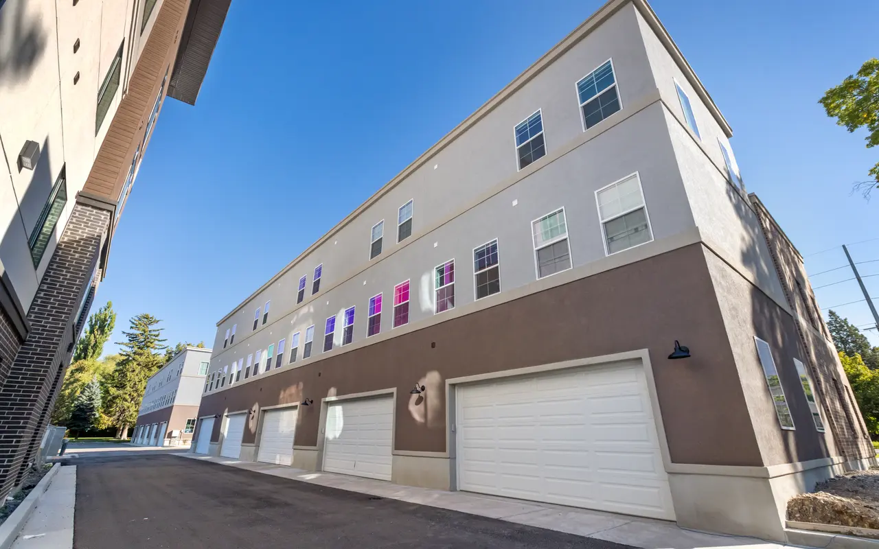 L59 Apartments L59 Apartments - City, Road, Street