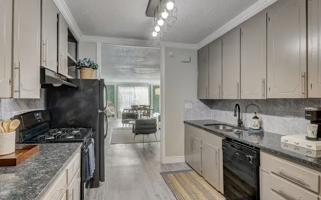 Brisa Galería Brisa Galería - Indoors, Interior Design, Kitchen