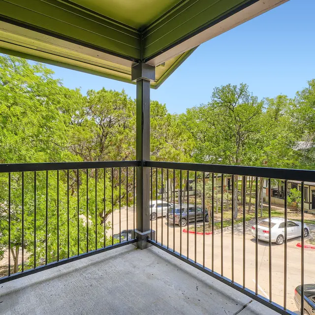 2800 Collins Creek Dr - Web Quality - 043 - 56 Balcony-Edit.jpg